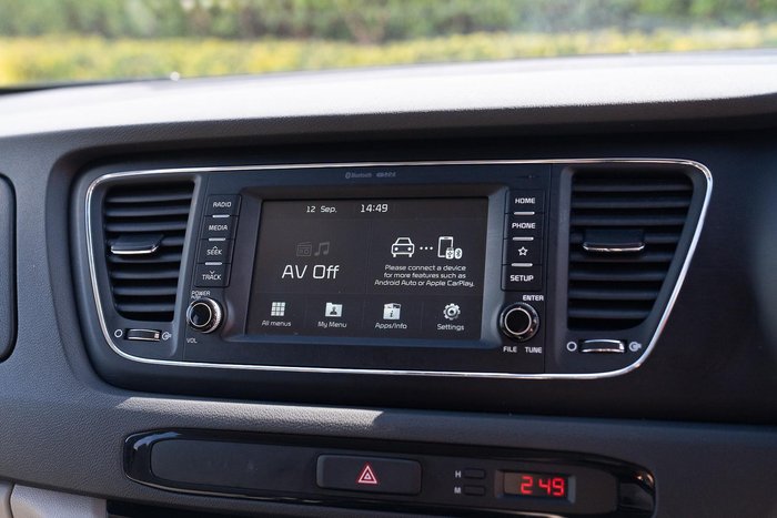 2020 Kia Carnival S YP MY20 Clear White