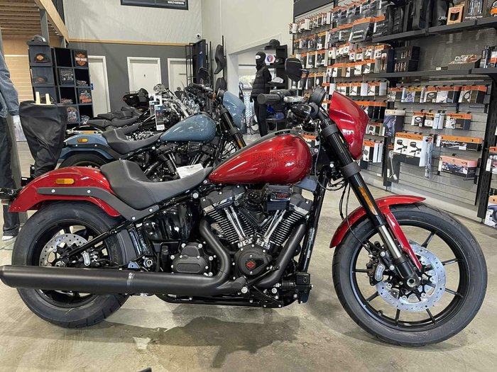 HARLEY-DAVIDSON LOW RIDER S 117 (FXLRS) ROAD SOFTAIL RED