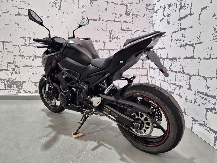 2020 Kawasaki Z900 (ZR900F) Z Black