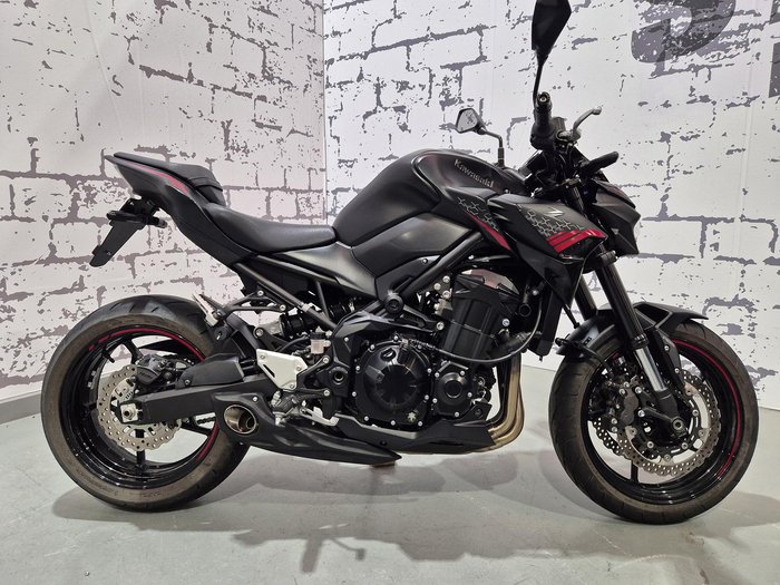 2020 Kawasaki Z900 (ZR900F) Z Black