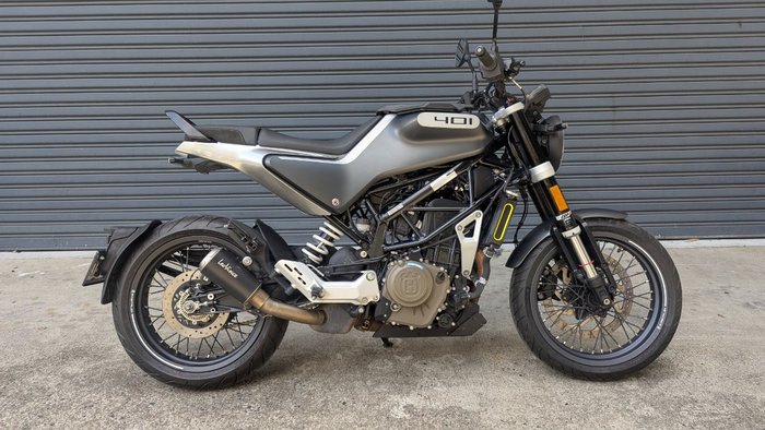 2021 HUSQVARNA SVARTPILEN 401 BLACK/SILVER