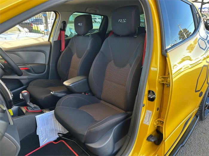 2016 Renault Clio R.S. 200 Cup IV B98 Liquid Yellow