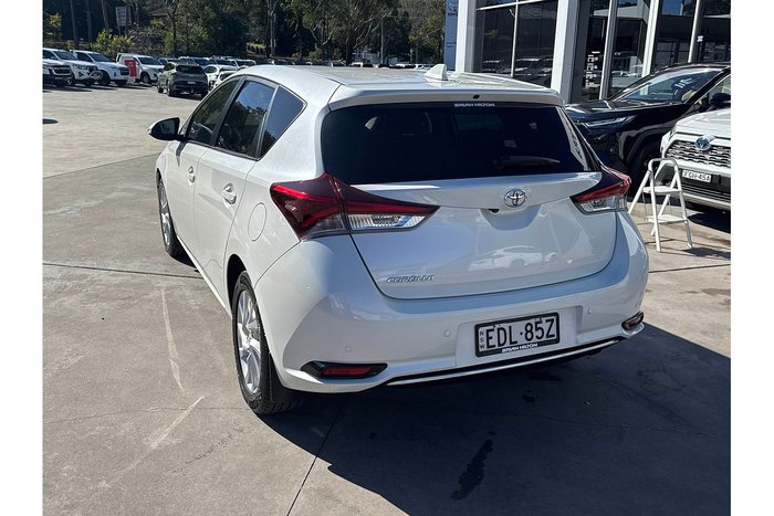 2015 Toyota Corolla Ascent Sport