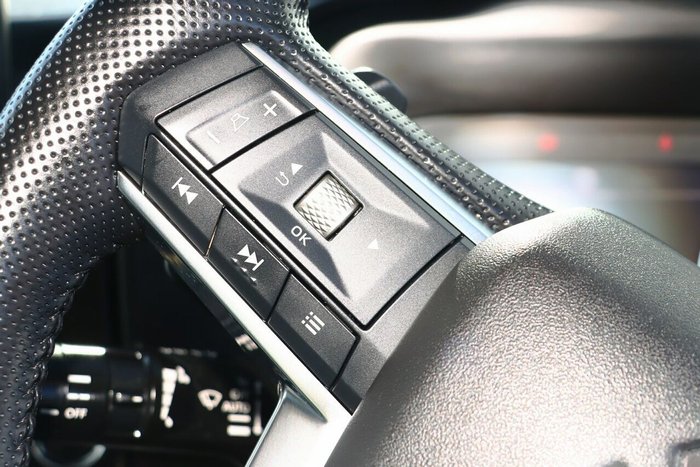 2022 Mitsubishi Outlander LS