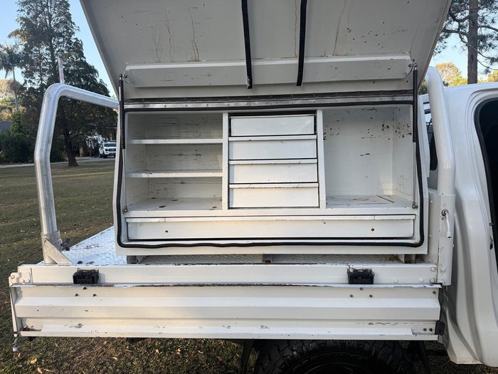 2018 Toyota Hilux SR GUN126R 4X4 Dual Range Glacier White