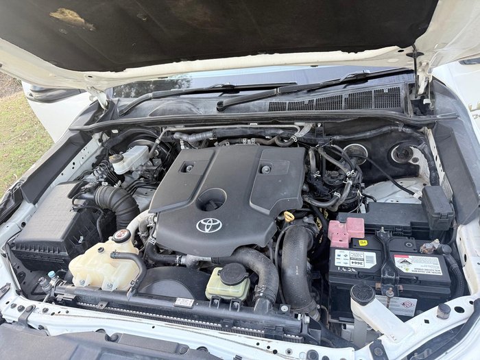 2018 Toyota Hilux SR GUN126R 4X4 Dual Range Glacier White