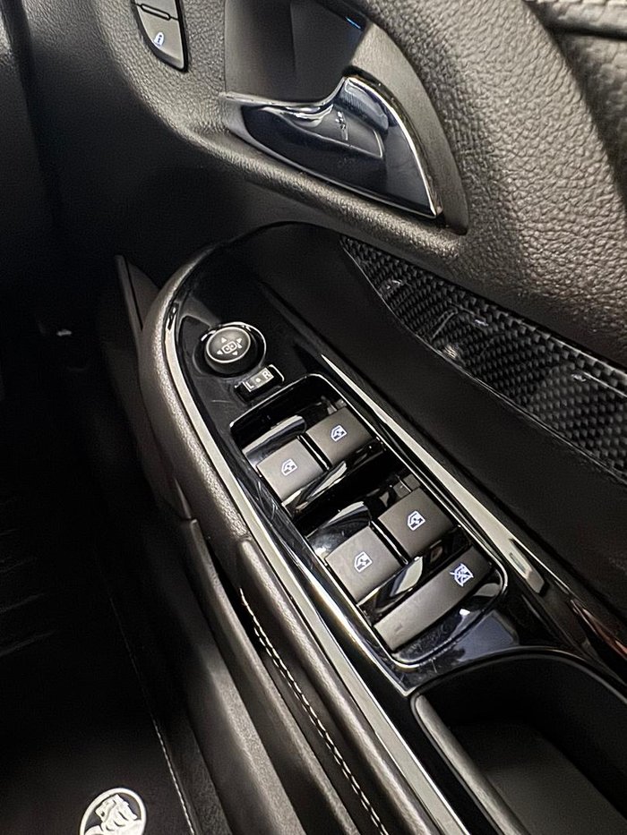 2016 Holden Commodore SV6