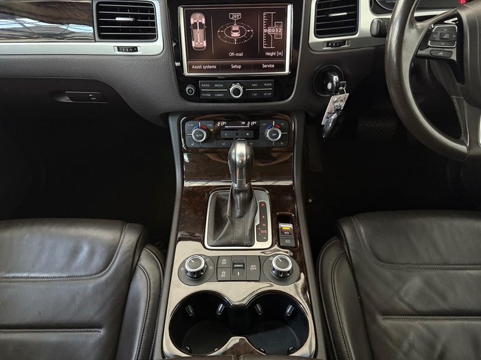 2013 Volkswagen Touareg V6 TDI 7P MY14 Four Wheel Drive Pure White