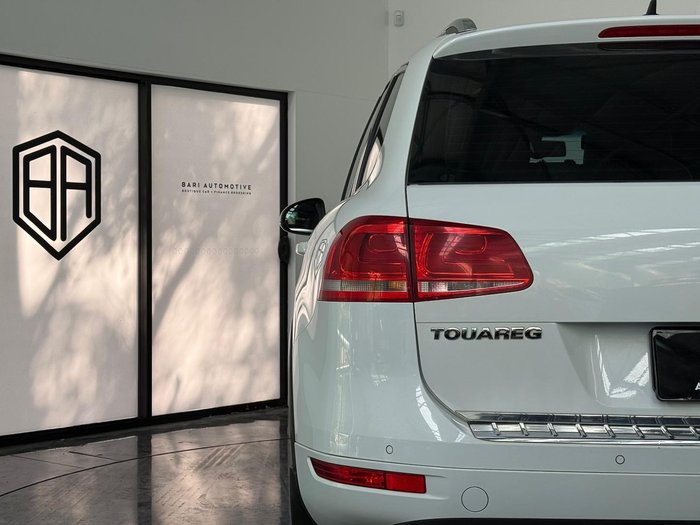 2013 Volkswagen Touareg V6 TDI 7P MY14 Four Wheel Drive Pure White
