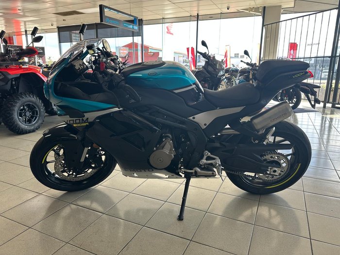 2025 CFMOTO 500 SR Voom SR Blue