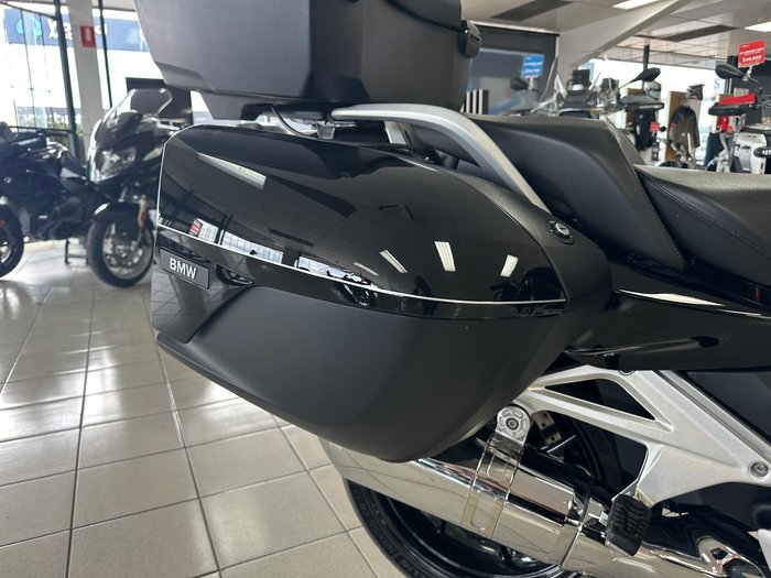 2022 BMW R 1250 RT Triple Black R 1250 Black