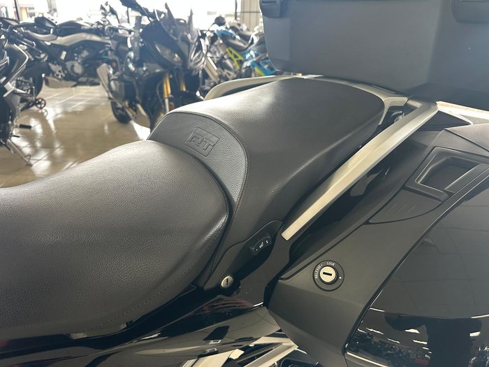 2022 BMW R 1250 RT Triple Black R 1250 Black