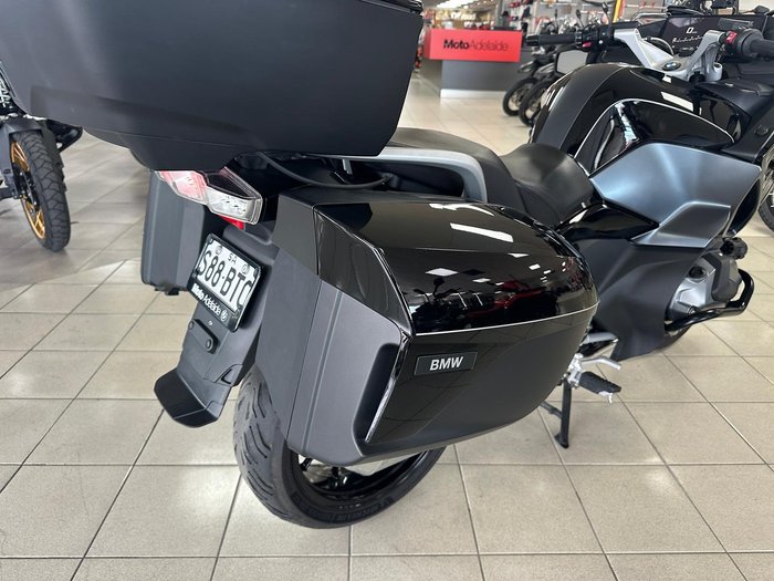 2022 BMW R 1250 RT Triple Black R 1250 Black