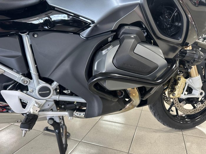 2022 BMW R 1250 RT Triple Black R 1250 Black