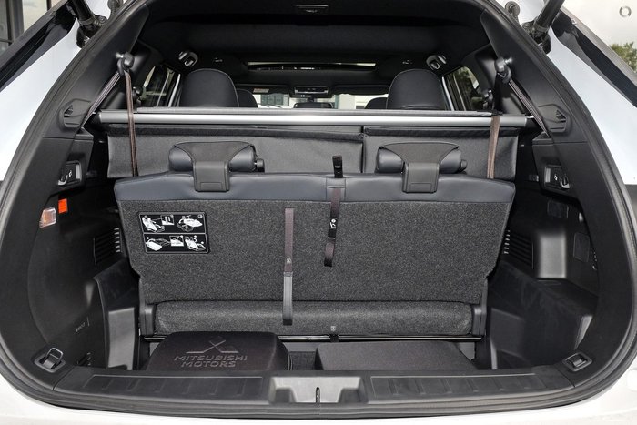 2025 Mitsubishi Outlander PHEV GSR