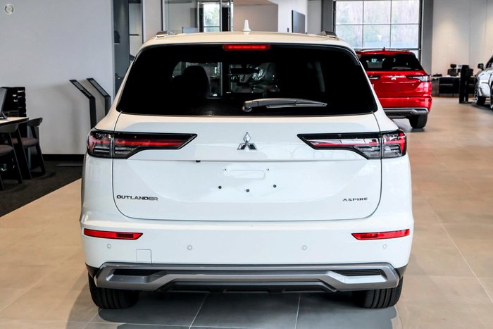 2025 Mitsubishi Outlander Aspire