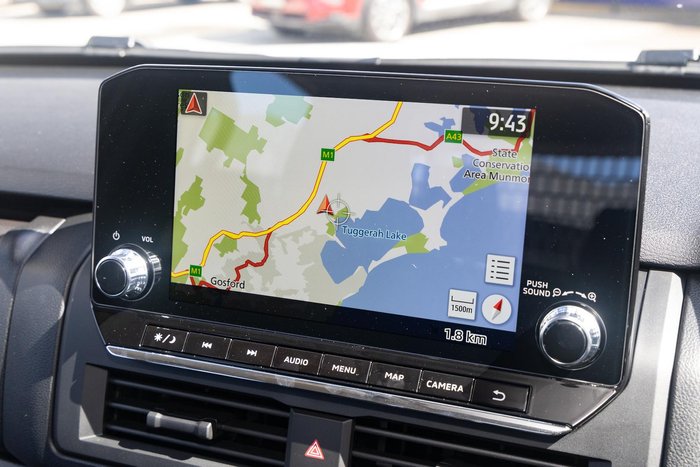 2025 Mitsubishi Triton GLX