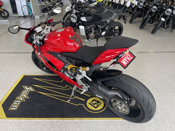 2020 DUCATI PANIGALE V2 RED
