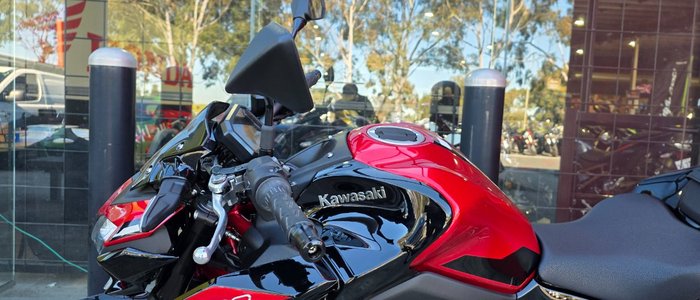 2024 Kawasaki Z900 (ZR900)
