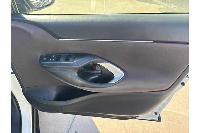 2022 Toyota Yaris Cross Urban