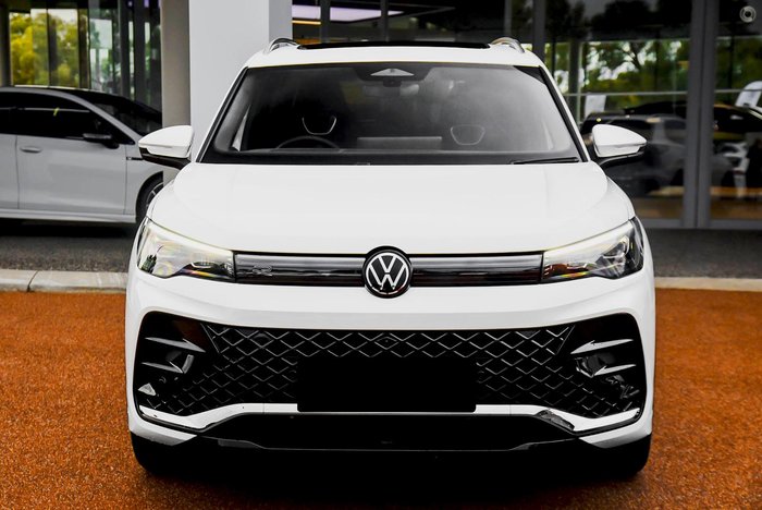 2025 Volkswagen Tiguan 150TSI R-Line