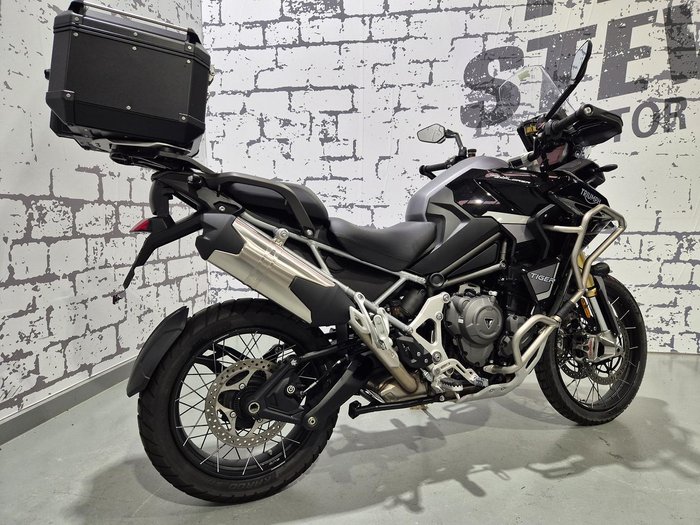 2023 Triumph Tiger 1200 Rally Explorer Tiger Black