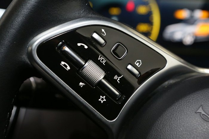 2022 Mercedes-Benz GLC-Class GLC300