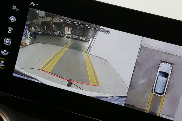 2022 Mercedes-Benz GLC-Class GLC300