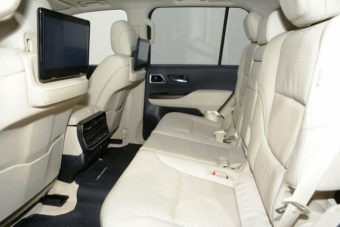 2022 Toyota Landcruiser Sahara