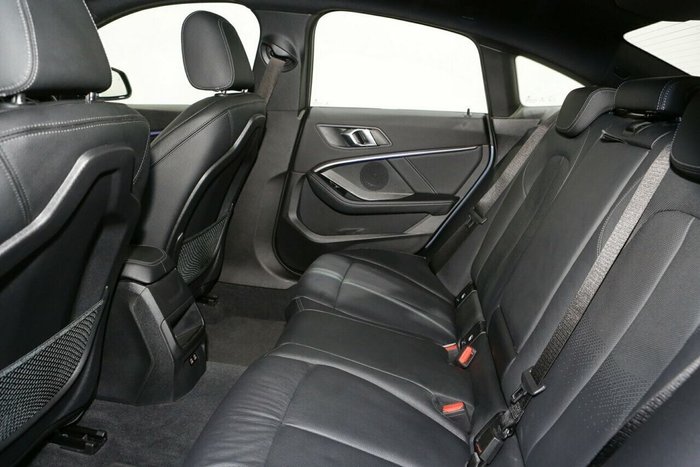 2022 BMW 2 Series 220i M Sport