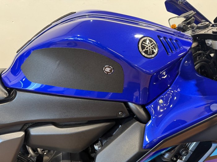 2024 Yamaha YZF-R7LA BLUE