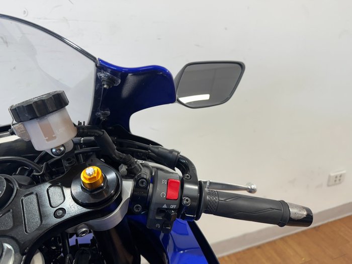 2024 Yamaha YZF-R7LA BLUE