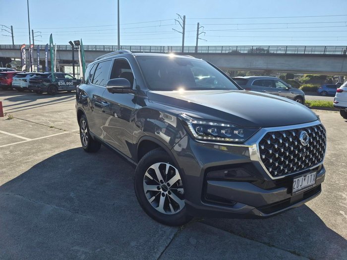 2025 KGM Rexton
