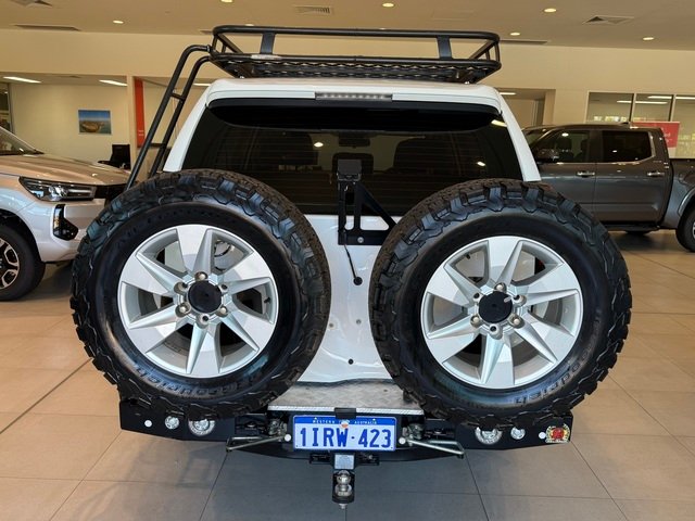 2021 Toyota Prado