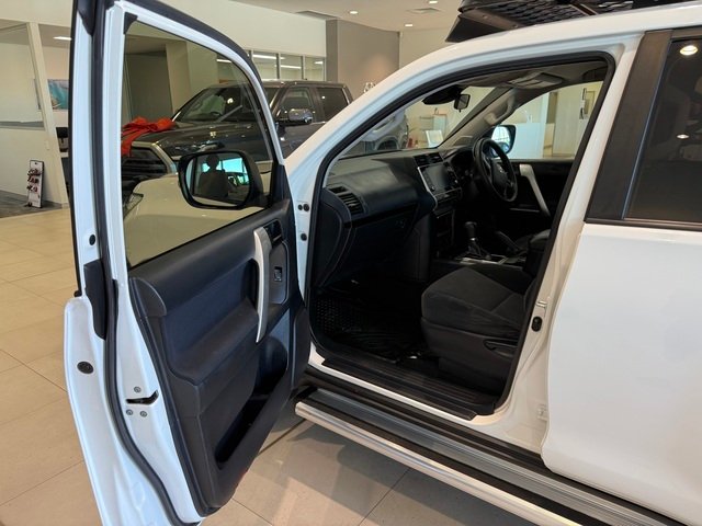 2021 Toyota Prado