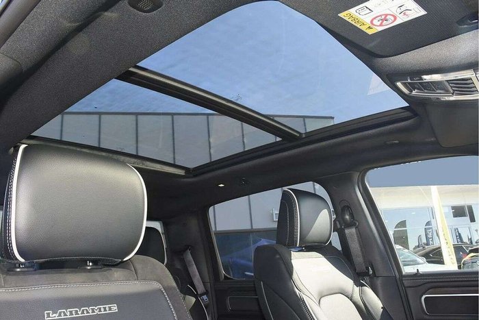 2025 RAM 1500 Laramie Sport Hurricane SO RamBox