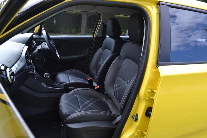 2021 MG MG3 Excite MY21 Tudor Yellow