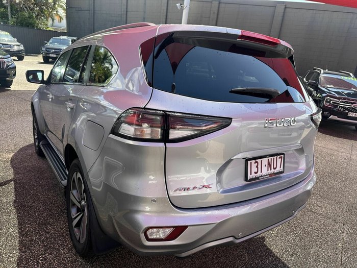 2022 Isuzu MU-X LS-T