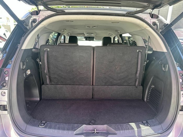 2022 Isuzu MU-X LS-T