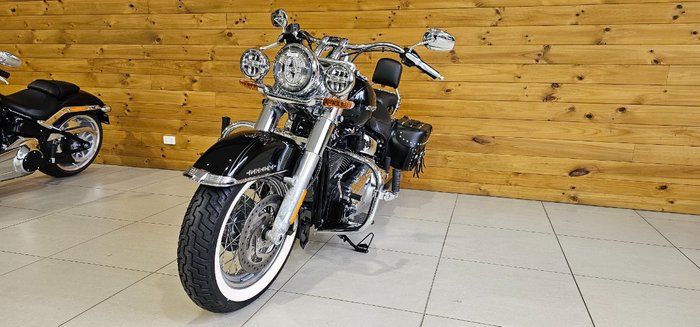 2018 Harley-davidson FLDE DELUXE (107) Black