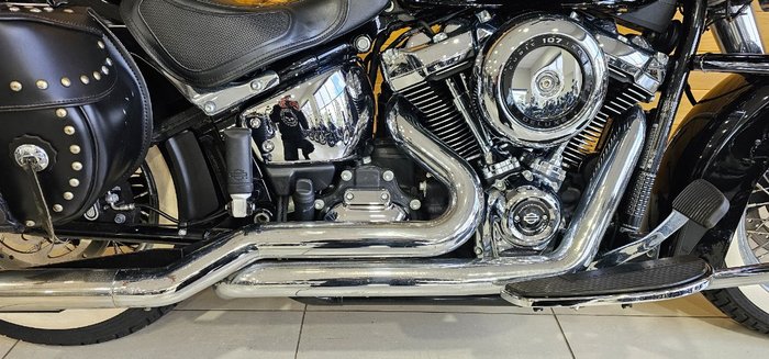 2018 Harley-davidson FLDE DELUXE (107) Black