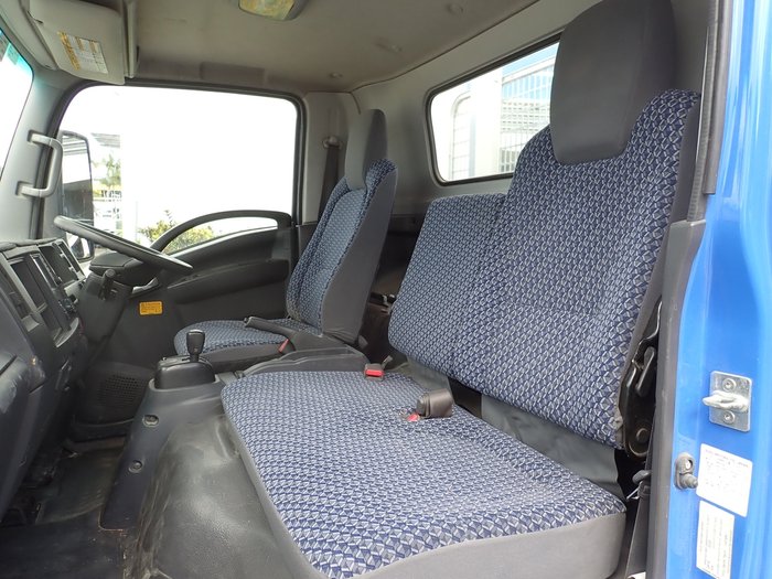 2022 ISUZU NPR 45/55-155 BLUE