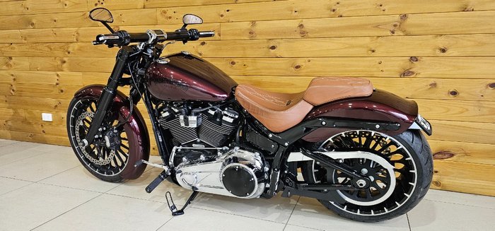 2018 Harley-davidson FXBRS BREAKOUT S (114) Black
