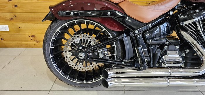2018 Harley-davidson FXBRS BREAKOUT S (114) Black