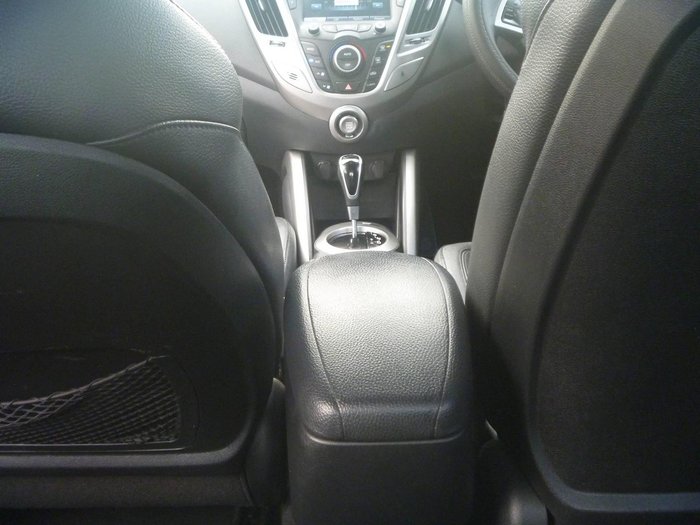 2012 Hyundai Veloster + FS Phantom Black