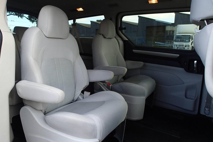 2017 LDV G10 SV7A Obsidian Black