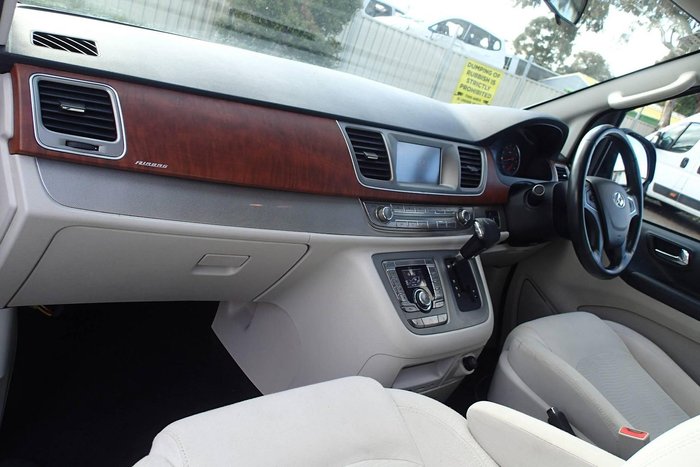 2017 LDV G10 SV7A Obsidian Black