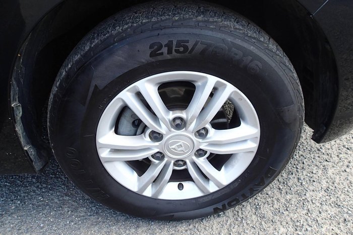 2017 LDV G10 SV7A Obsidian Black