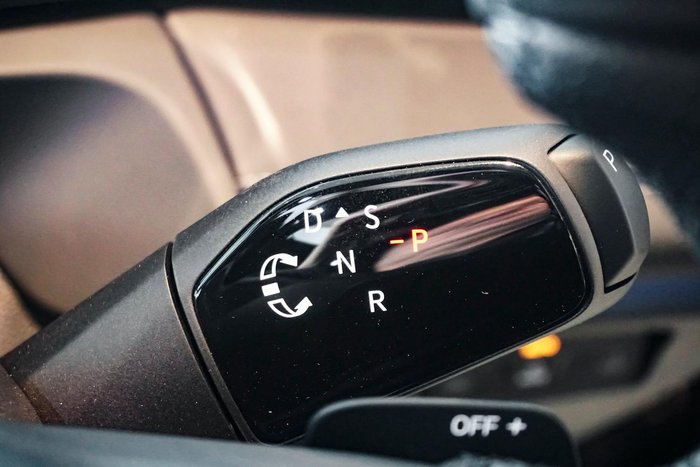 2025 Volkswagen Tiguan 195TSI R-Line