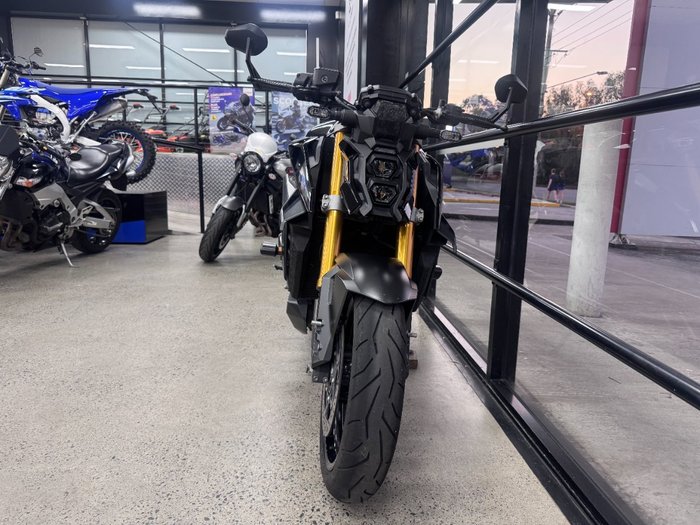 2023 Suzuki GSX-S1000 BLACK